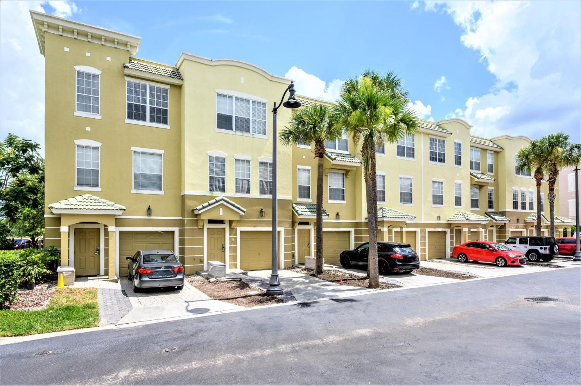 Vista Cay Resort By Millenium At Universal Blvd. Williamsburg Eksteriør billede